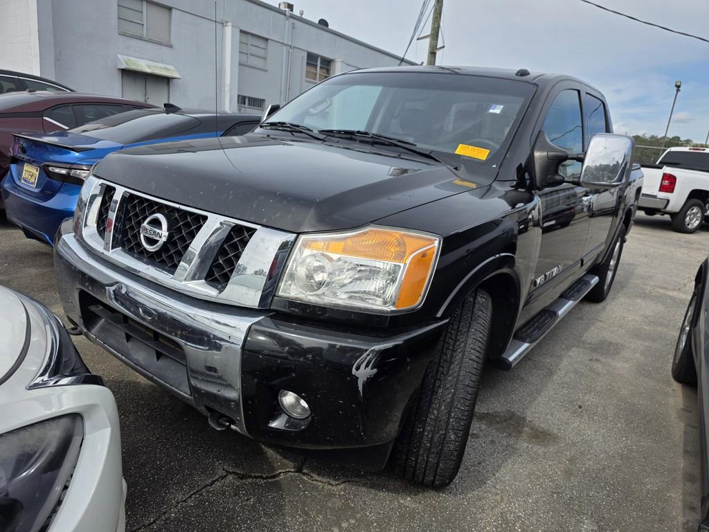 Used 2014 Nissan Titan SL w/ SL Max Utility Package RWD image 4