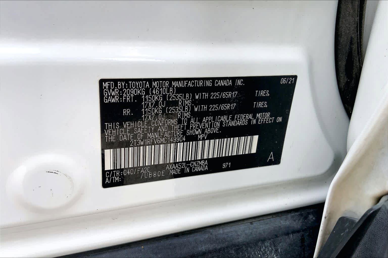 Used 2021 Toyota RAV4 XLE w/ Convenience Package FWD image 35