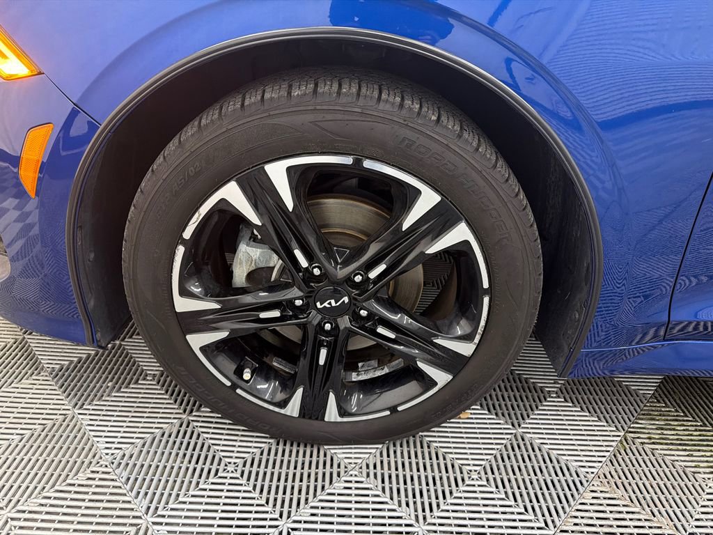 Used 2022 Kia K5 GT-Line image 12