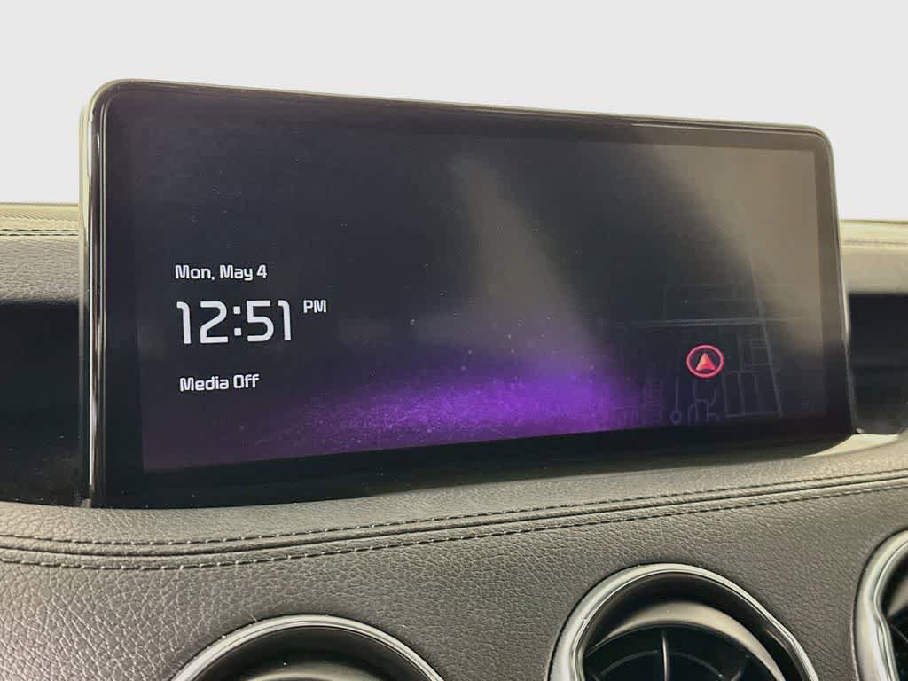 Used 2022 Kia Stinger GT-Line w/ Sun & Sound Package RWD image 17