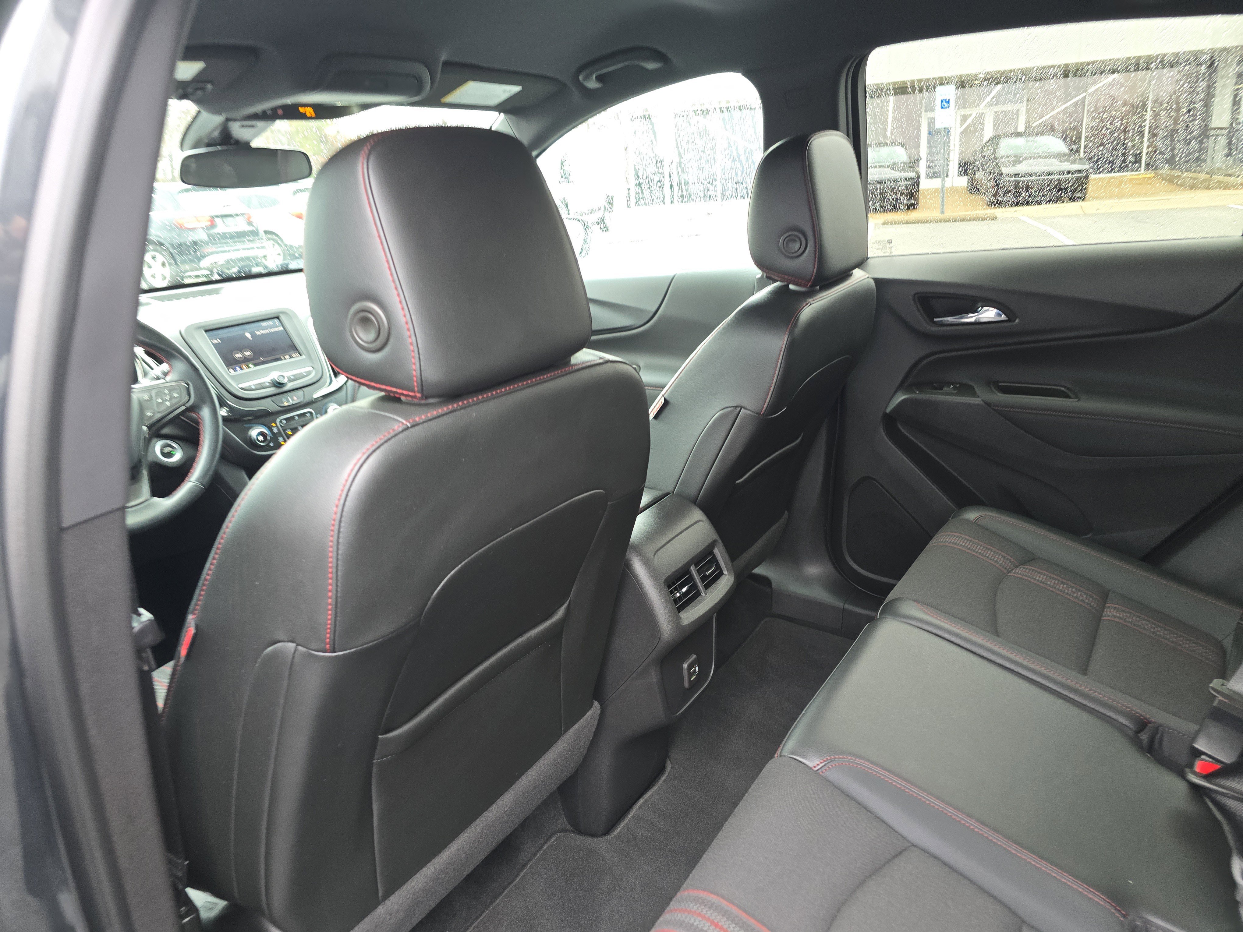 Used 2023 Chevrolet Equinox RS image 17