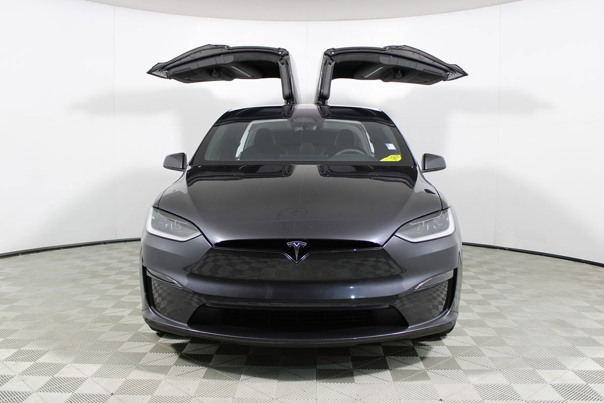 Used 2024 Tesla Model X AWD/4WD image 32