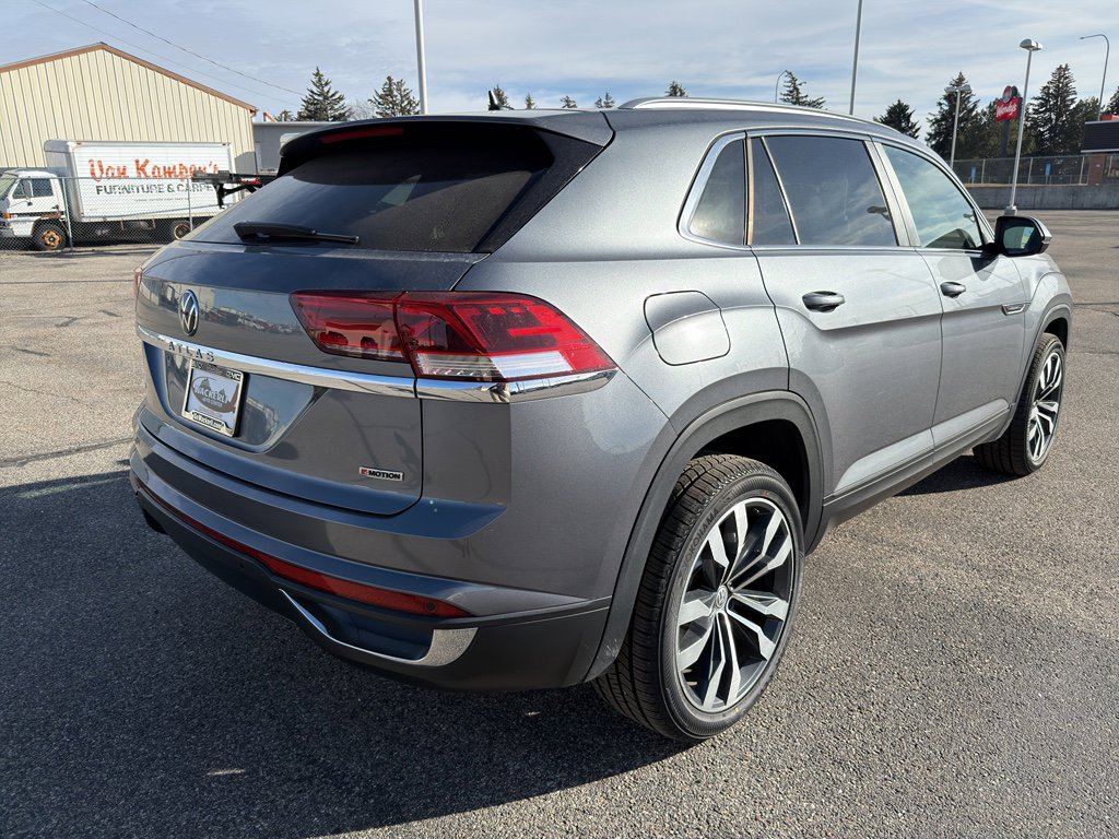 Used 2020 Volkswagen Atlas Cross Sport SEL image 5
