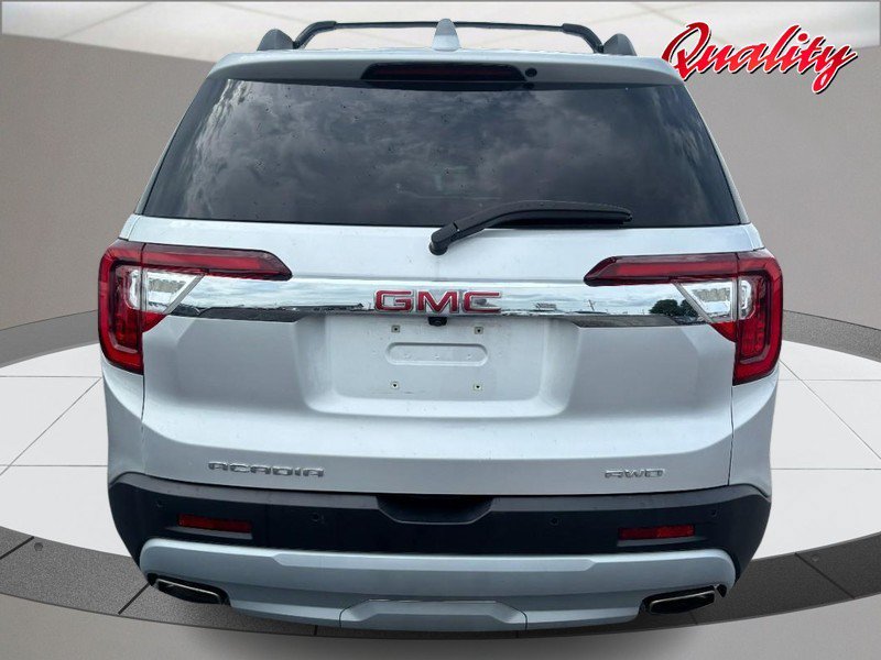 Used 2020 GMC Acadia SLT w/ Driver Alert Package II AWD/4WD image 4