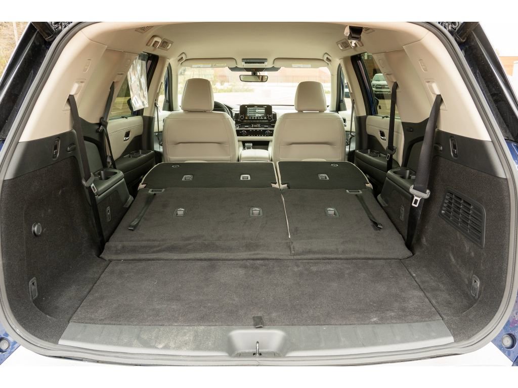 Used 2024 Nissan Pathfinder SL image 17