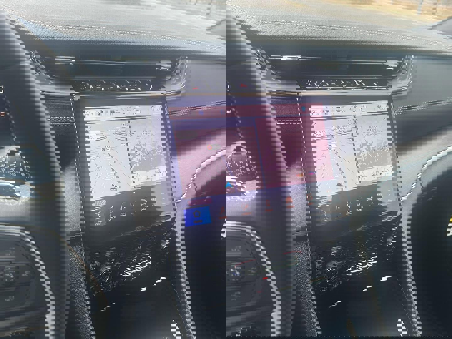 New 2025 Jeep Grand Cherokee L Limited w/ Black Appearance Package image 17