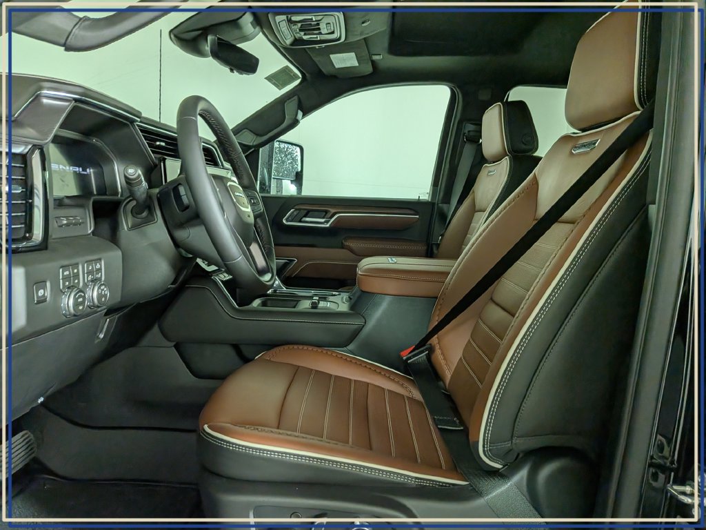 New 2026 GMC Sierra 3500 Denali Ultimate AWD/4WD image 14