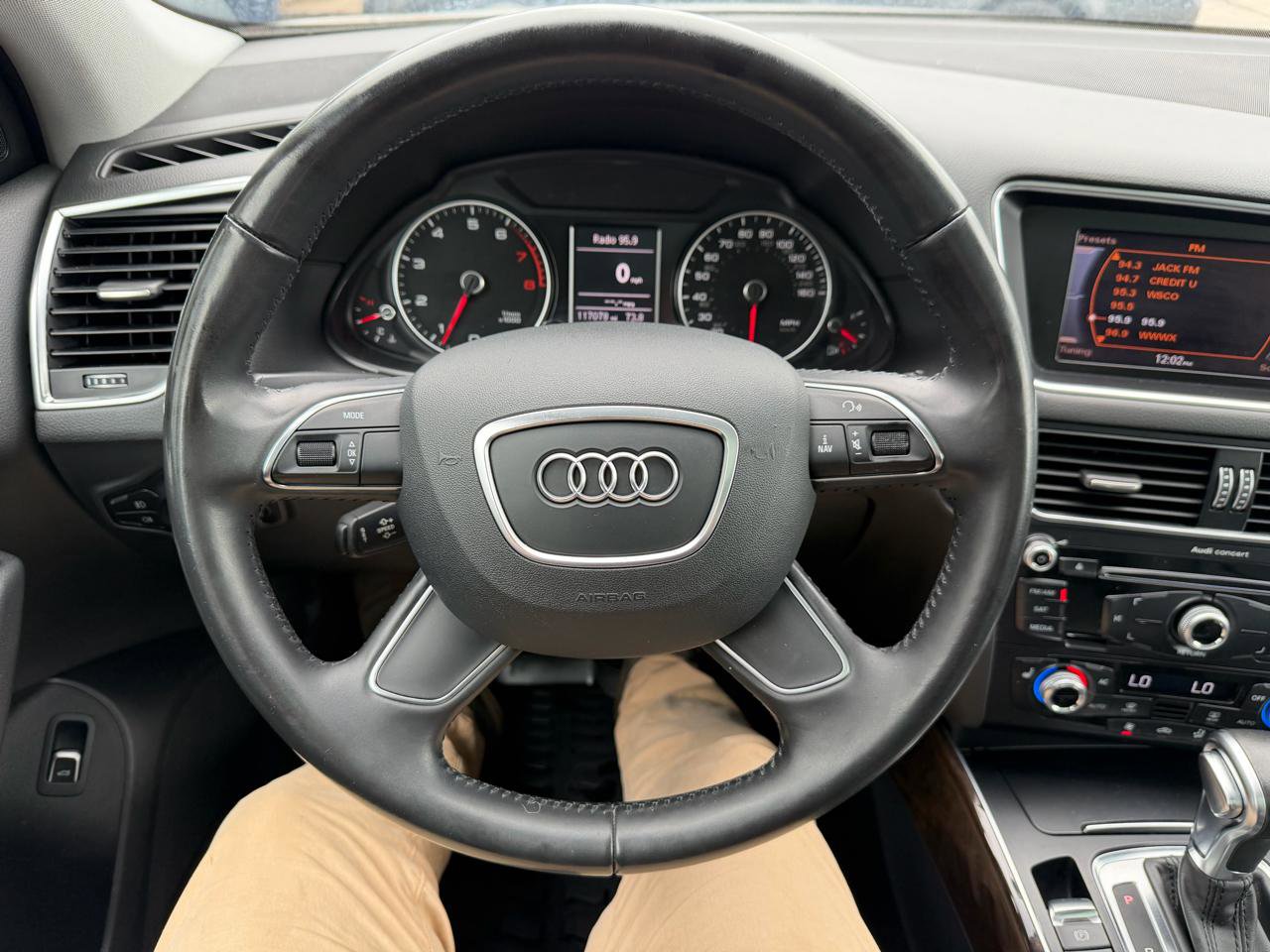 Used 2013 Audi Q5 2.0T Premium Plus AWD/4WD image 24