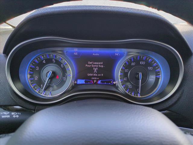 Used 2023 Chrysler 300 Touring w/ Sport Appearance Package RWD image 11