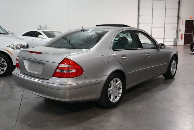 Used 2004 Mercedes-Benz E 320 Sedan image 6
