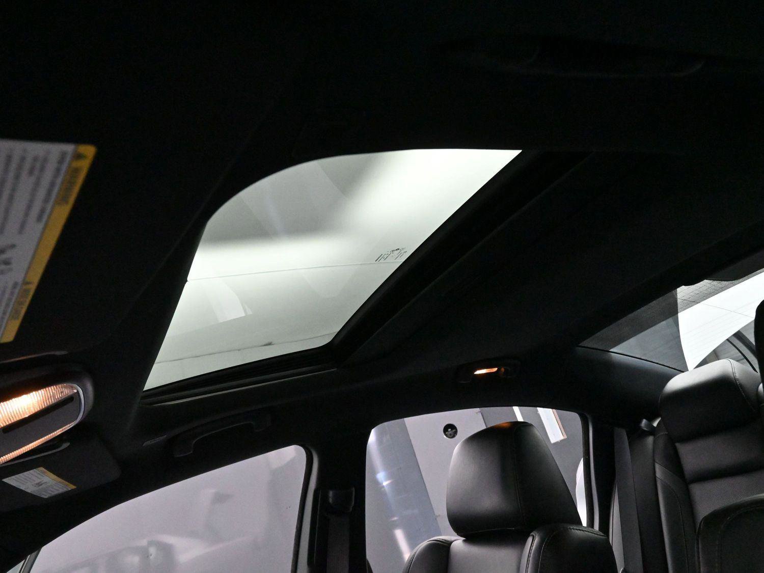 Used 2021 Dodge Charger SXT w/ Leather Interior Group image 29