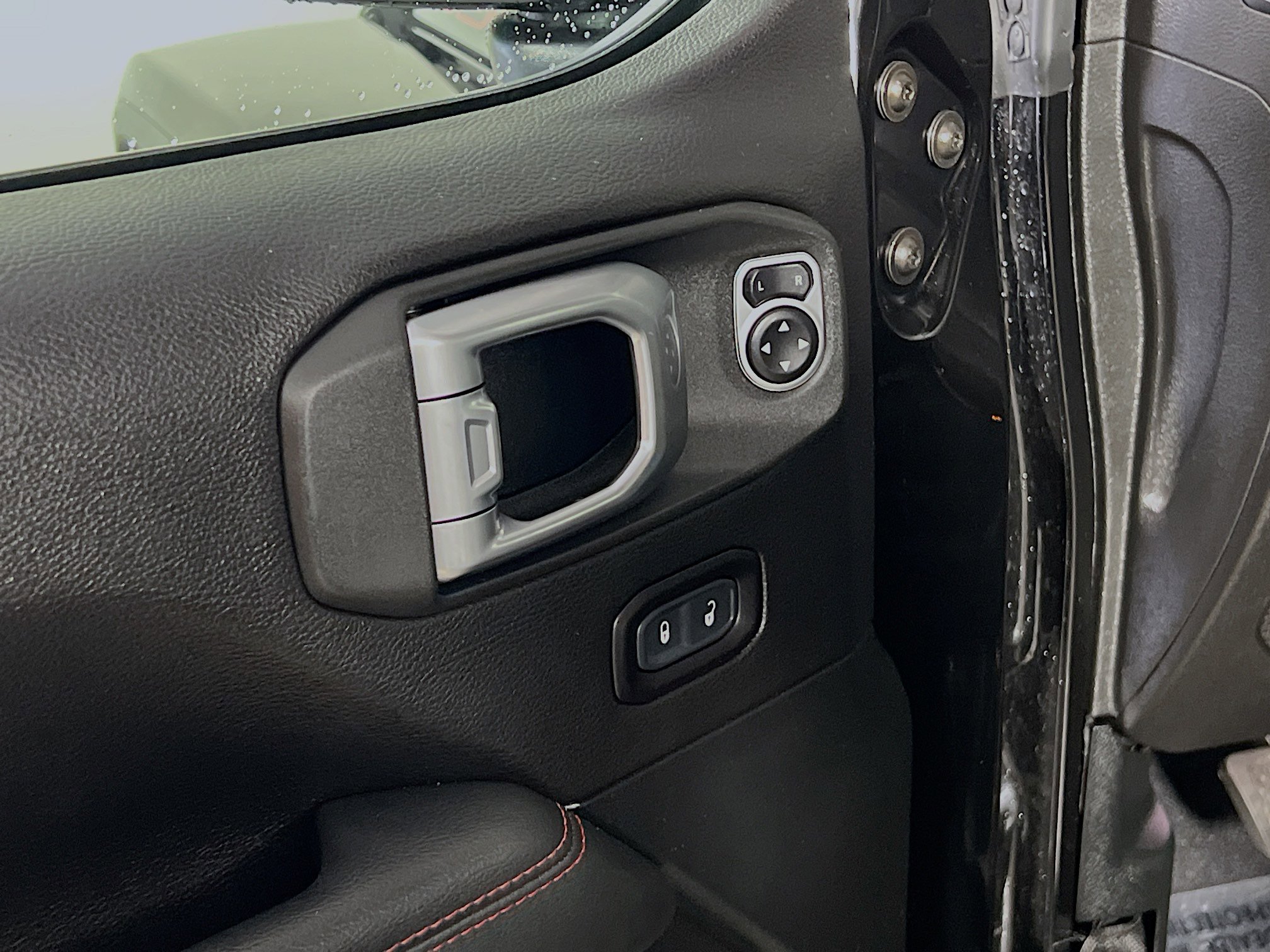 Used 2020 Jeep Gladiator Rubicon image 17