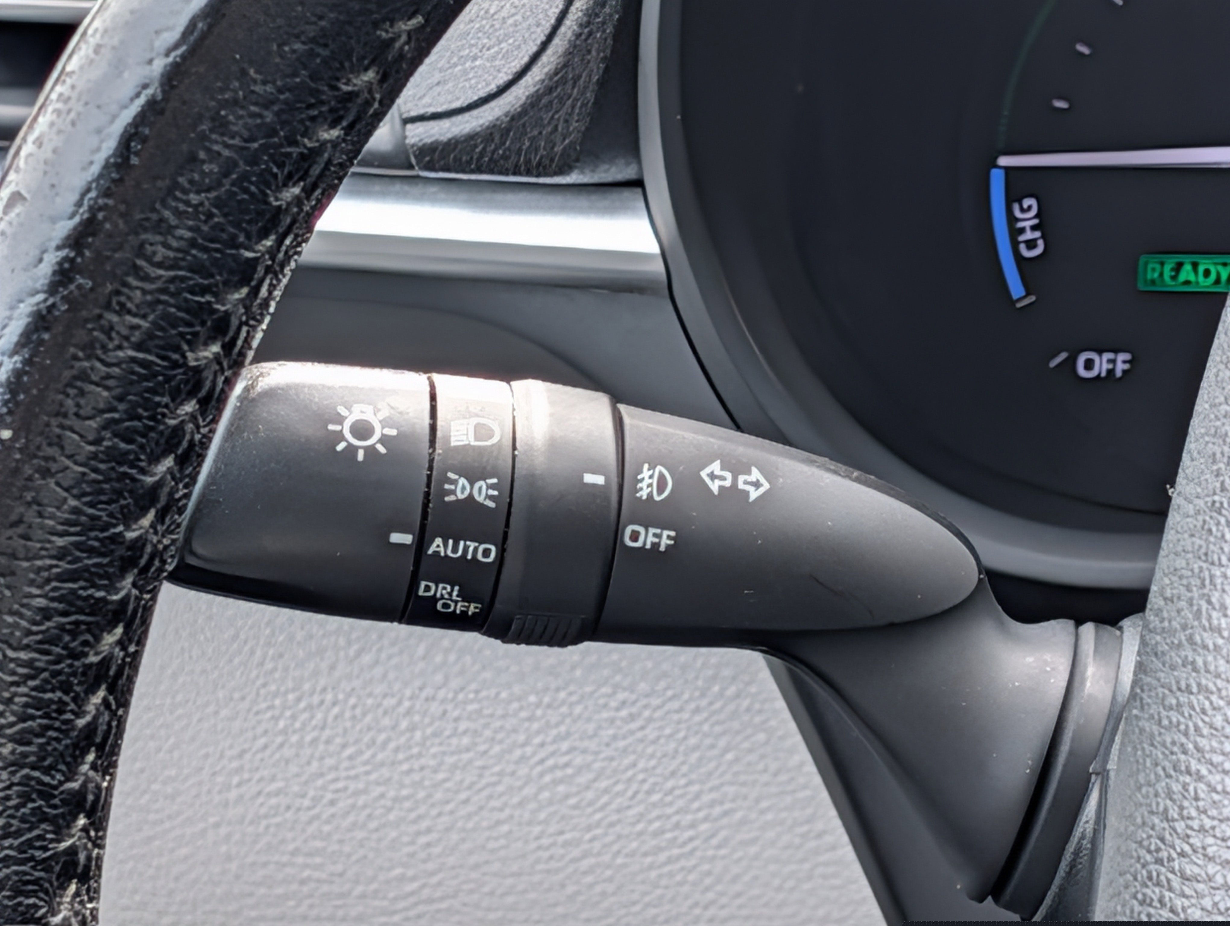 Used 2023 Toyota Sienna XLE FWD image 23