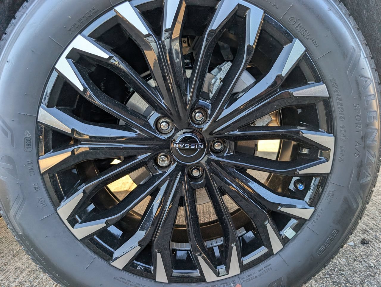 New 2026 Nissan Rogue Dark Armor AWD/4WD image 7