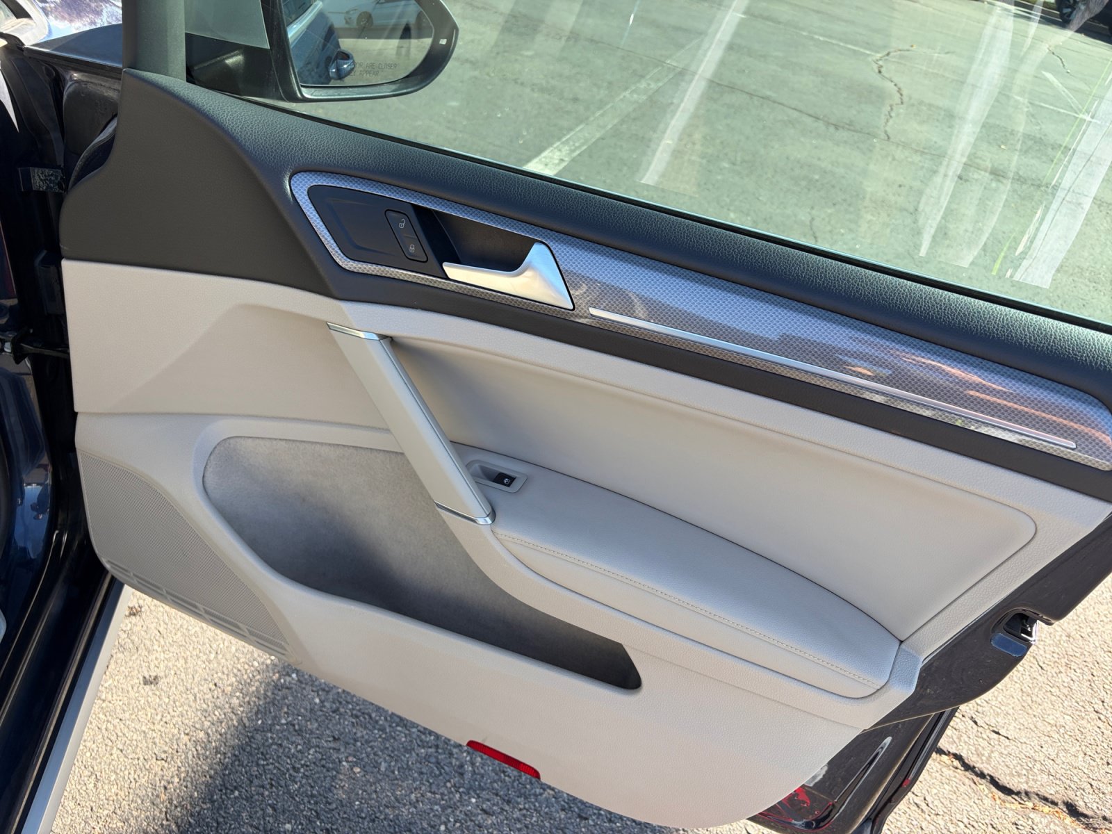 Used 2017 Volkswagen Golf Alltrack SE AWD/4WD image 16