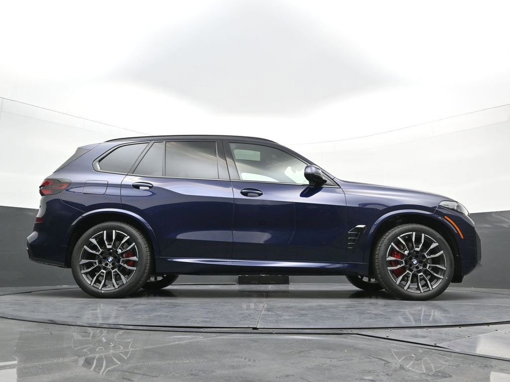 New 2026 BMW X5 xDrive50e w/ M Sport Package image 28