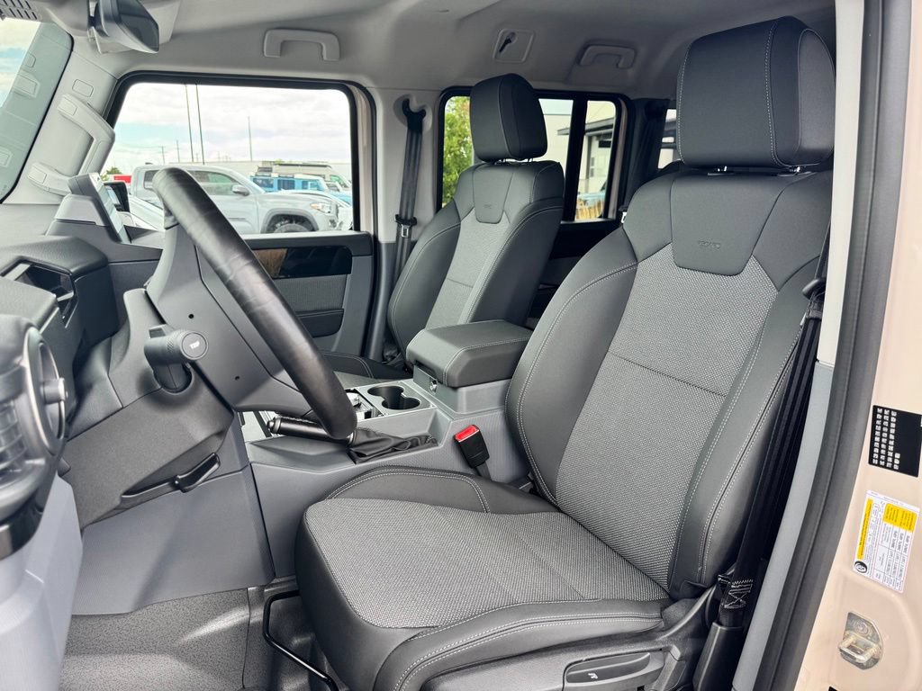 New 2026 INEOS Grenadier Station Wagon AWD/4WD image 9