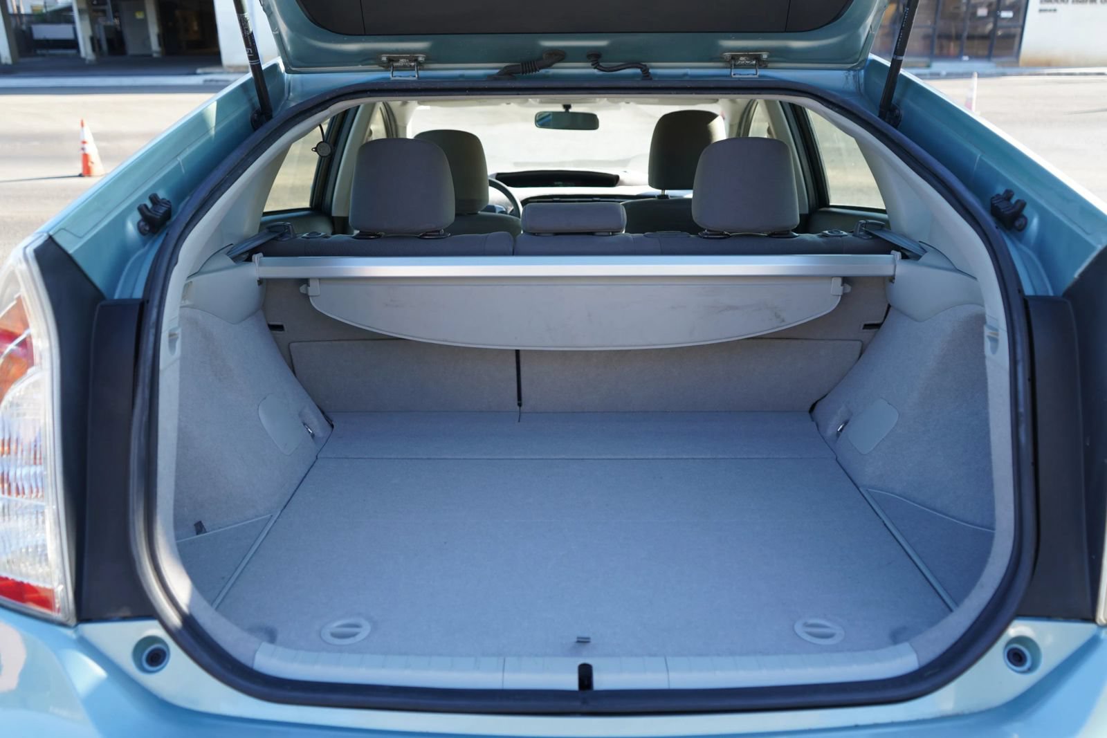 Used 2014 Toyota Prius Two FWD image 23