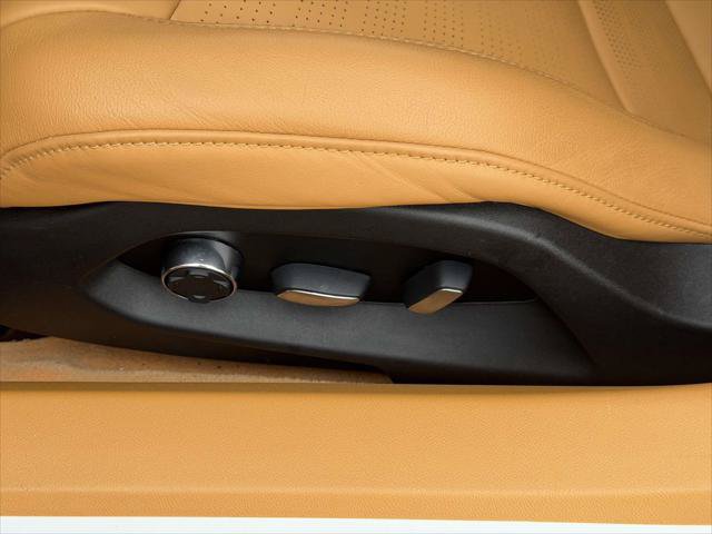 Used 2020 Chevrolet Corvette Stingray Premium Cpe w/ 3LT Preferred Equipment Group RWD image 20