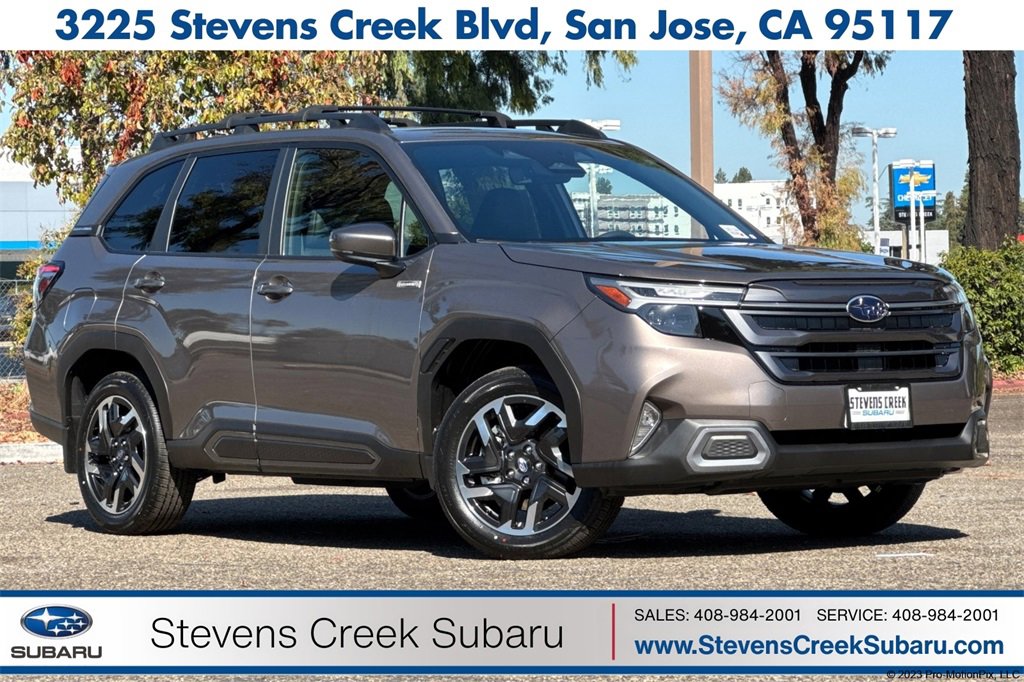 New 2025 Subaru Forester Limited image 1