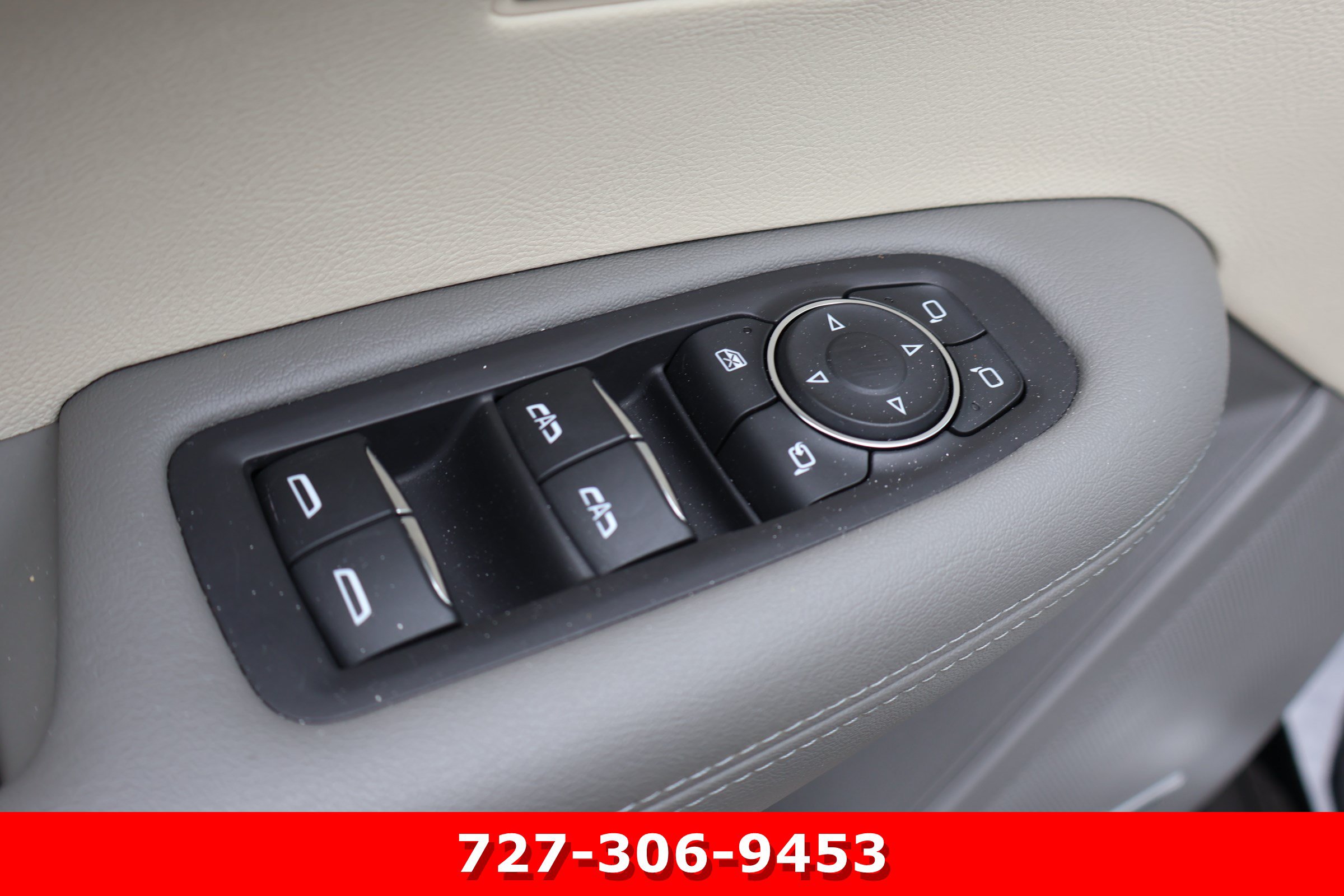 Used 2023 Cadillac XT6 Premium Luxury FWD image 16