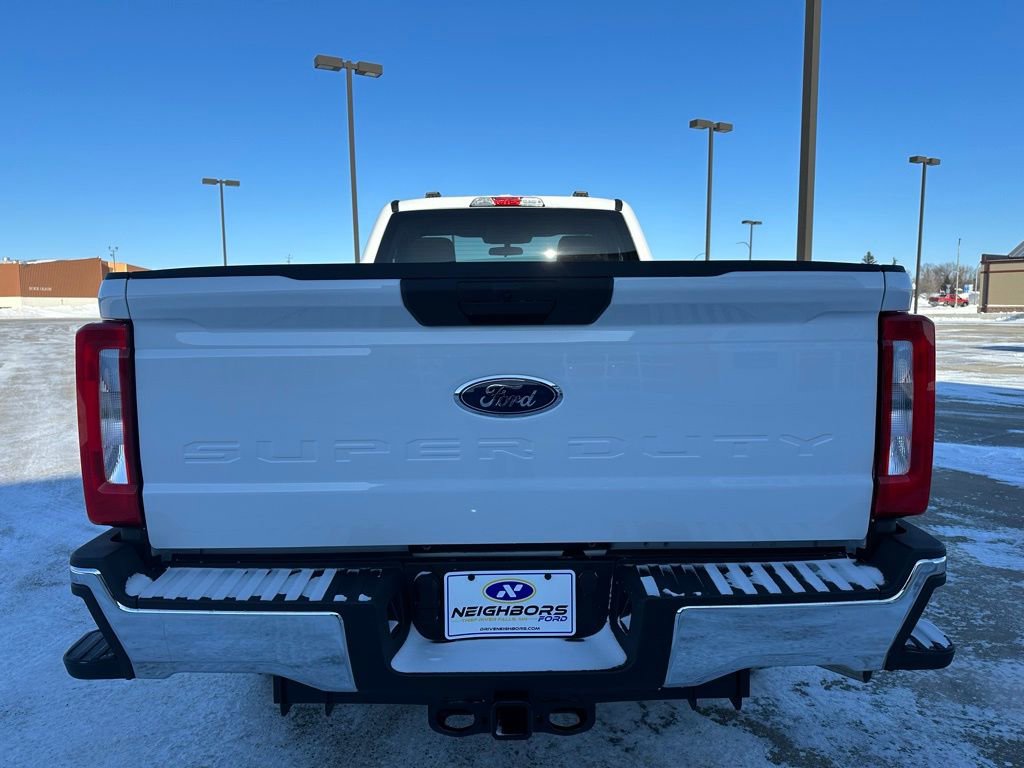 New 2026 Ford F350 XLT w/ Snow Plow Prep Package AWD/4WD image 4