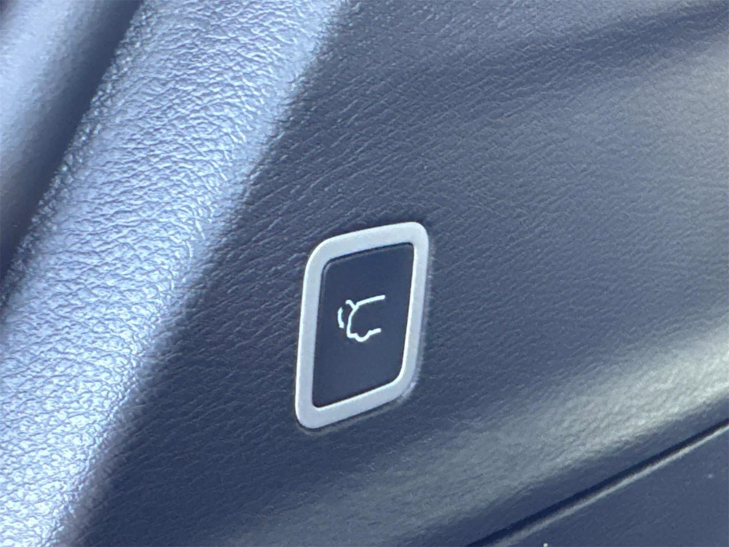 New 2026 Chrysler Pacifica Limited image 14