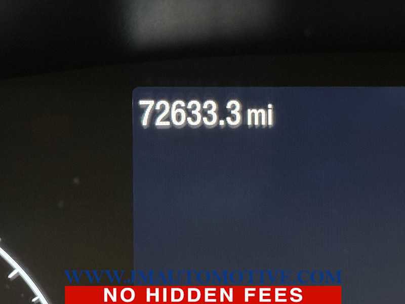 Used 2023 Ford Transit 350 XLT image 21