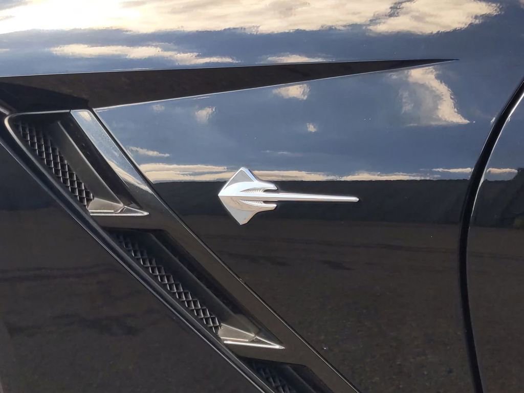 Used 2017 Chevrolet Corvette Stingray Coupe w/ Battery Protection Package image 27