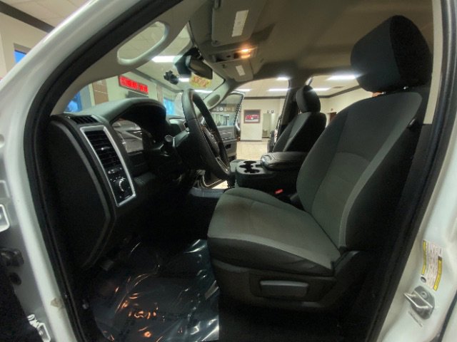 Used 2022 RAM 1500 Classic SLT w/ Electronics Group image 21