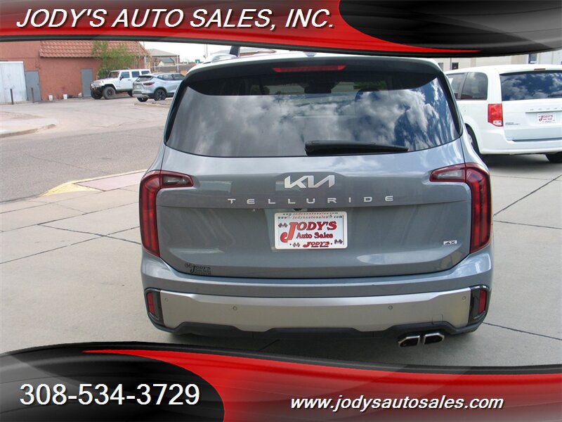 Used 2025 Kia Telluride S AWD/4WD image 38