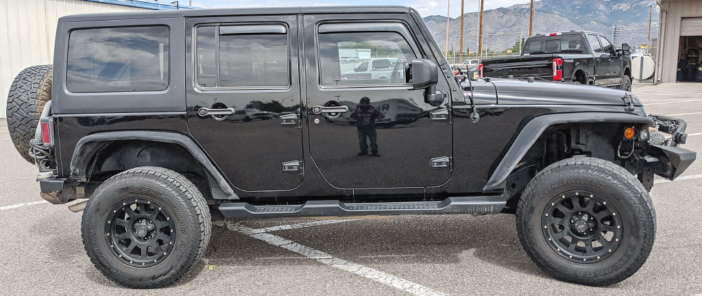 Used 2017 Jeep Wrangler Unlimited Sport w/ Quick Order Package 24S AWD/4WD image 2