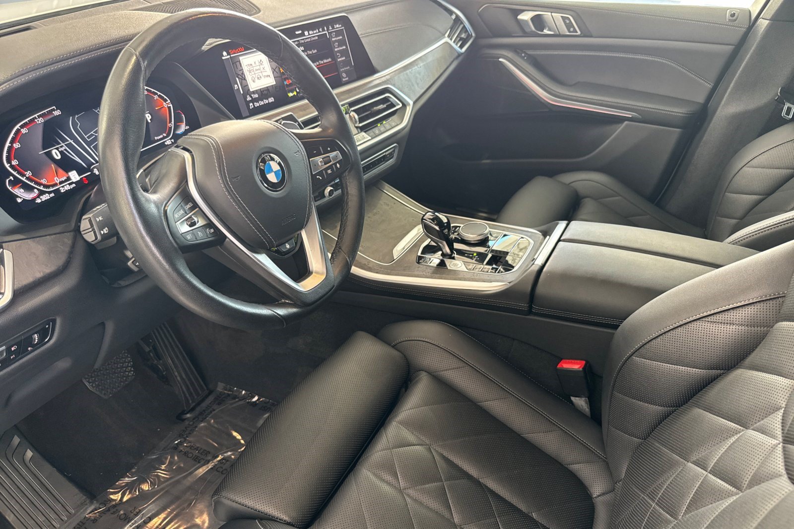 Used 2023 BMW X5 xDrive40i w/ Premium Package AWD/4WD image 11