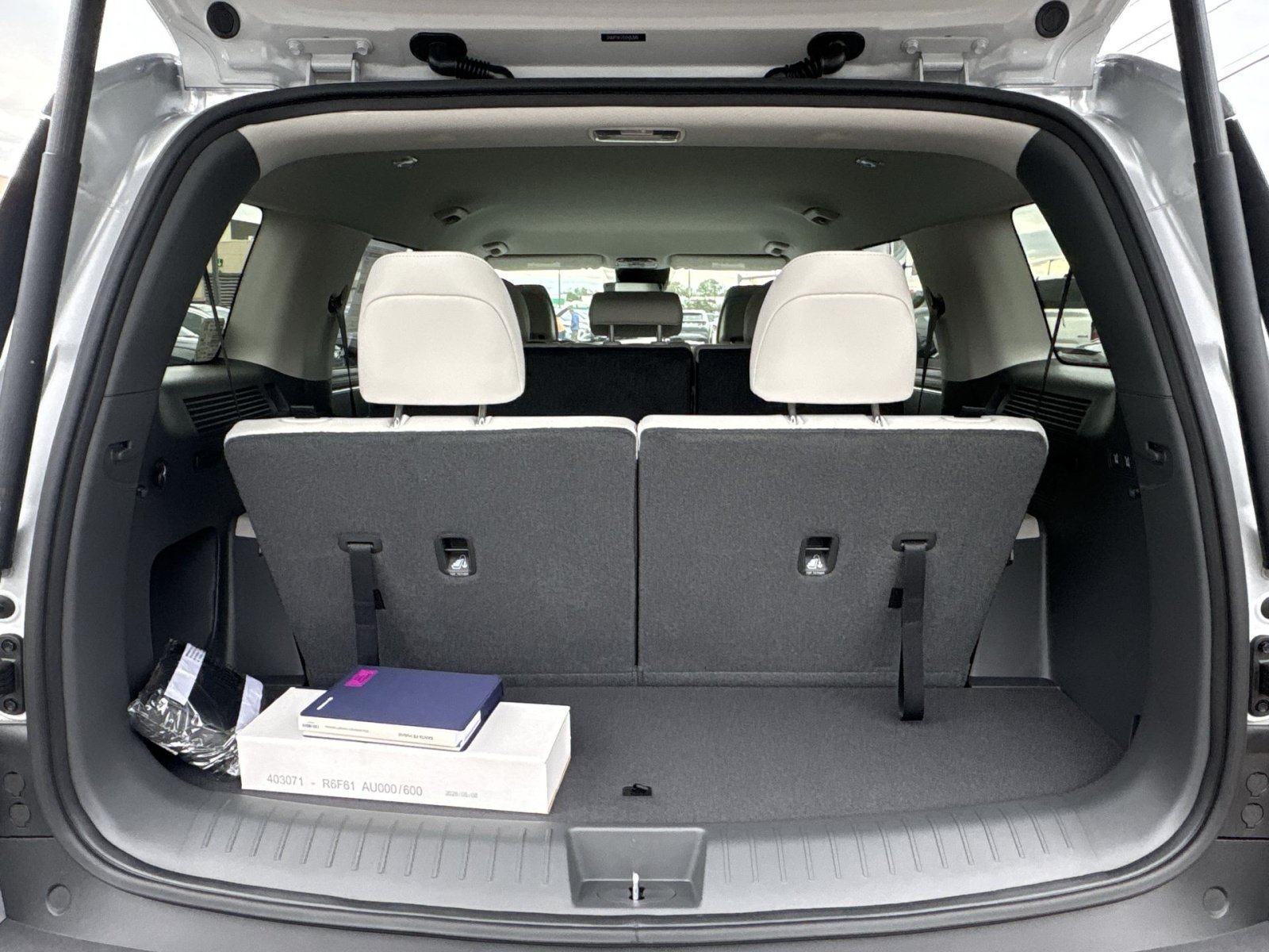 New 2027 Hyundai Santa Fe SEL FWD image 24