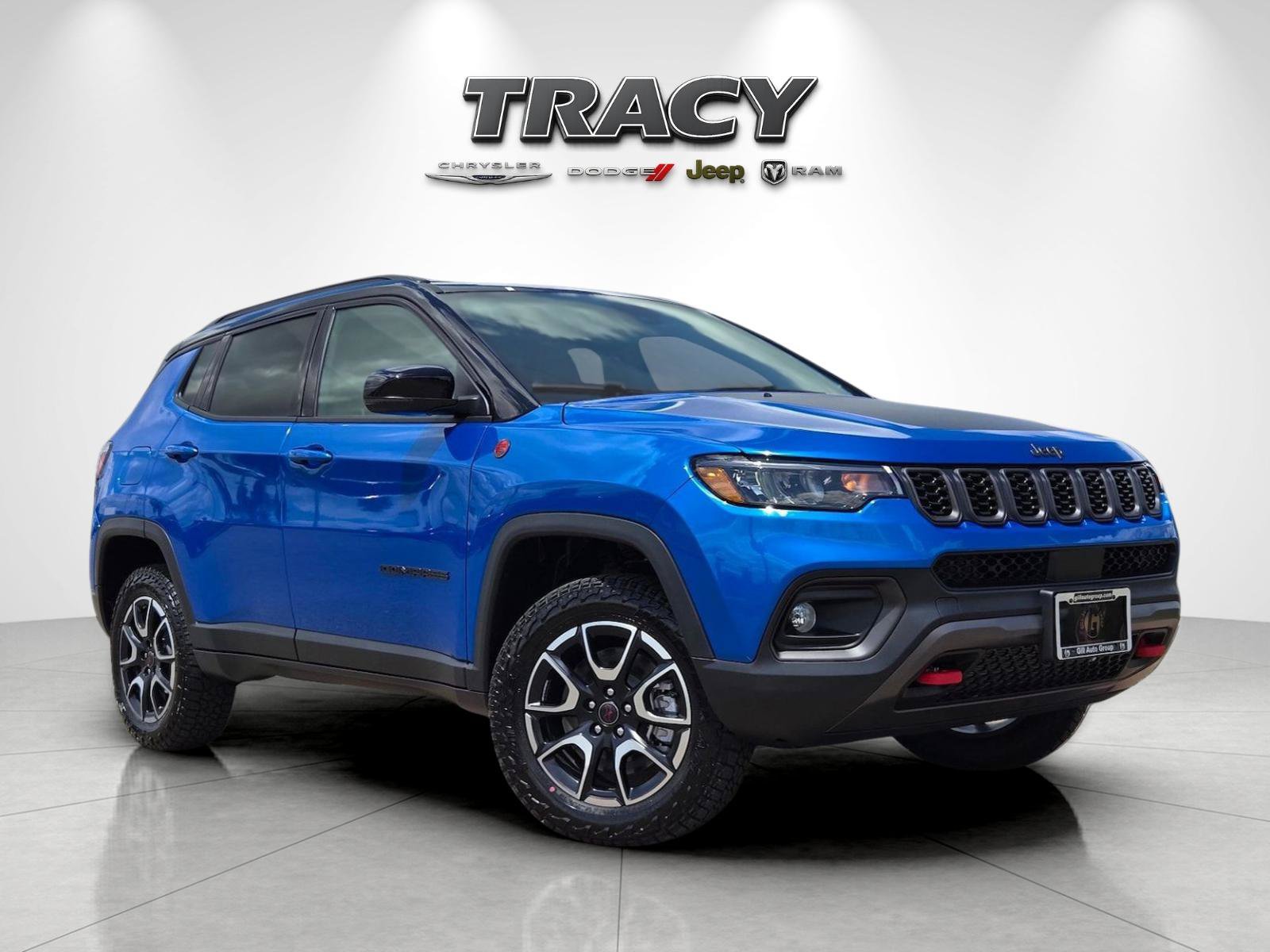 New 2026 Jeep Compass Trailhawk w/ Sun, Sound & Navigation Group AWD/4WD image 2