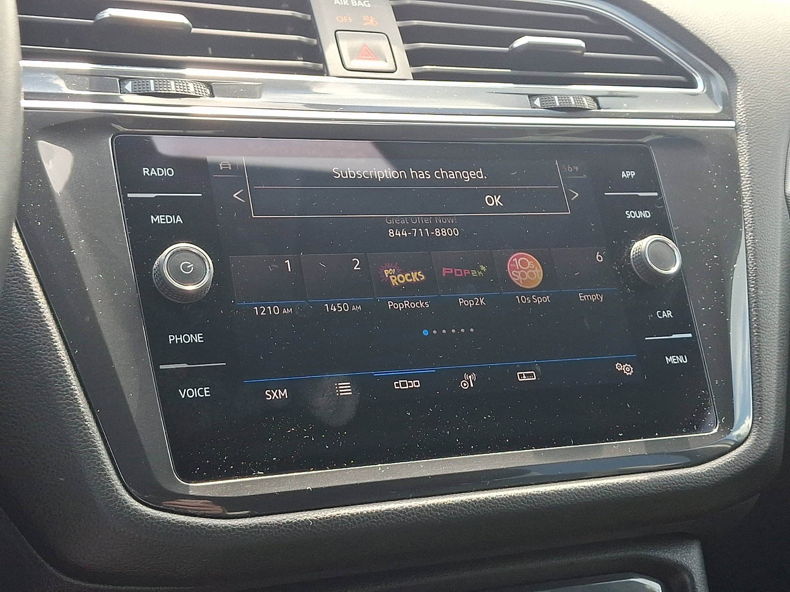 Certified 2022 Volkswagen Tiguan SE AWD/4WD image 16