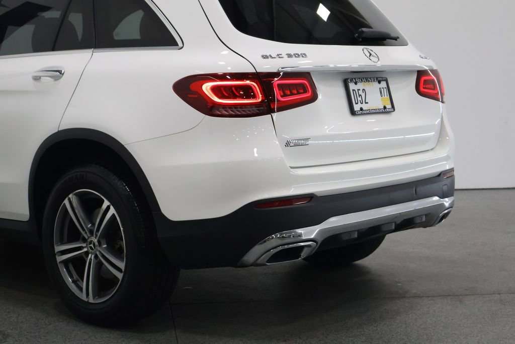Used 2020 Mercedes-Benz GLC 300 4MATIC image 10
