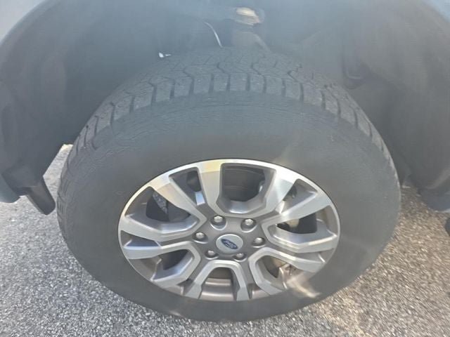Used 2023 Ford Ranger Lariat w/ Technology Package AWD/4WD image 15