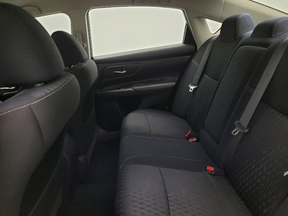 Used 2017 Nissan Altima 2.5 S w/ Power Driver Seat Package FWD image 18