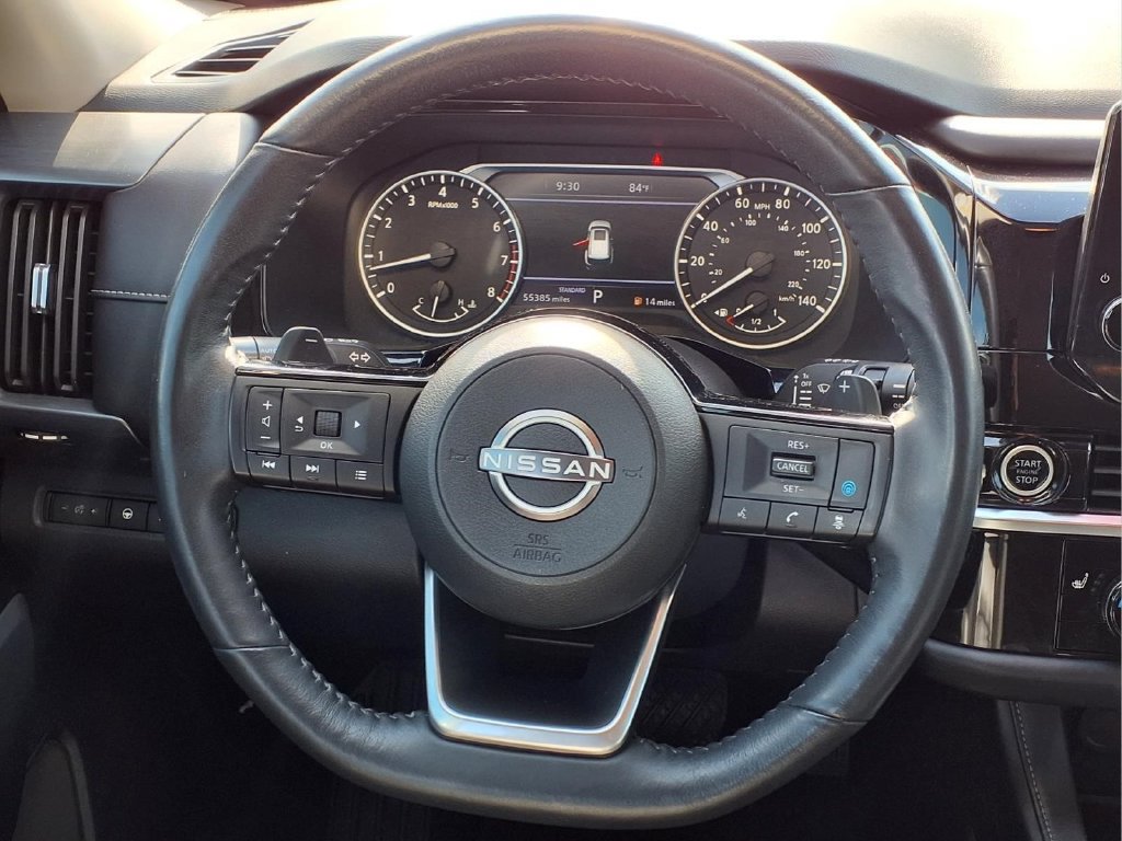 Used 2023 Nissan Pathfinder SL FWD image 18