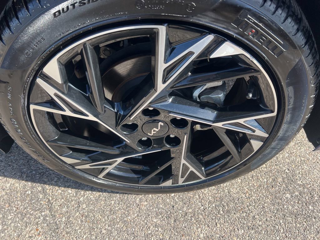 Used 2025 Kia K5 GT-Line image 40