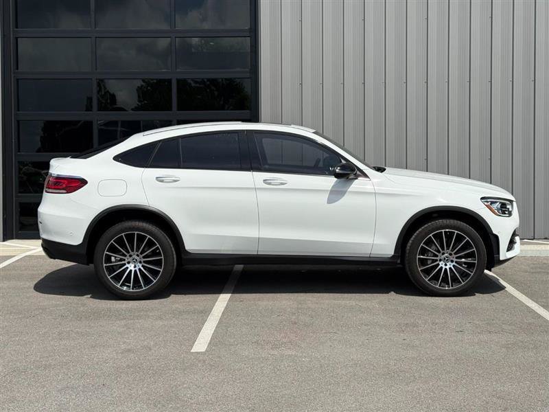 Used 2023 Mercedes-Benz GLC 300 4MATIC Coupe image 5