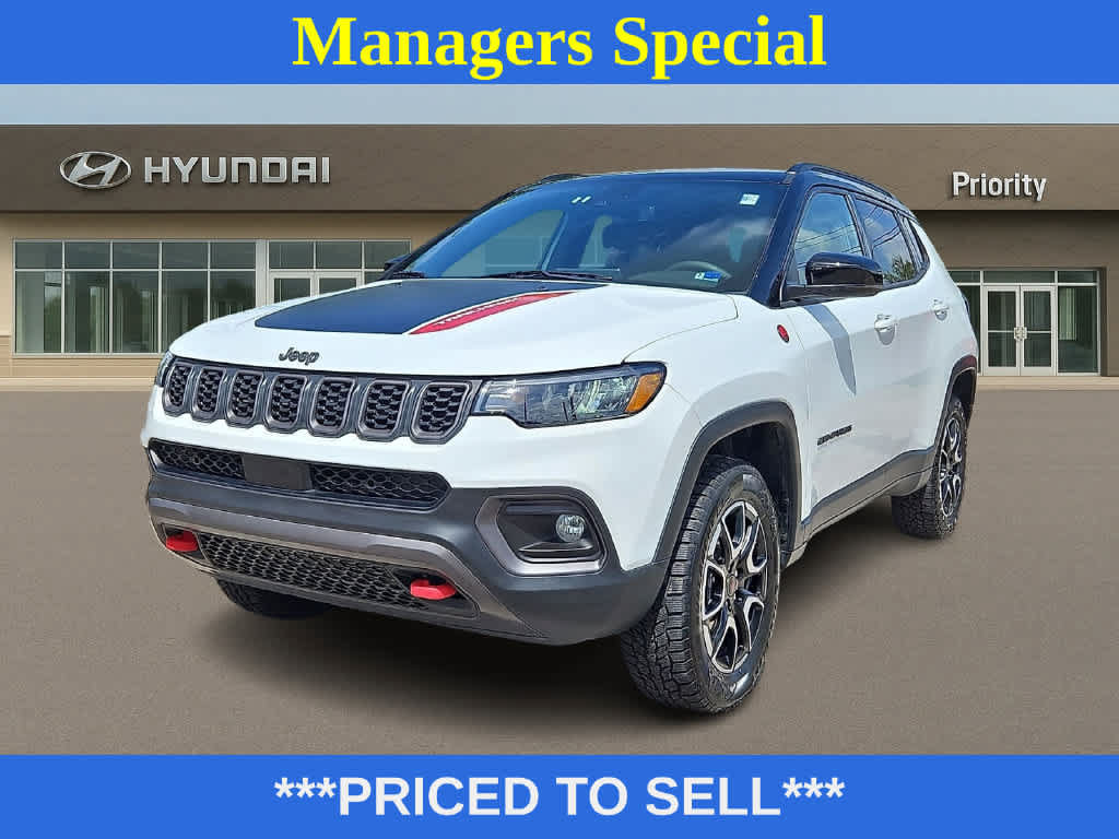Used 2025 Jeep Compass Trailhawk