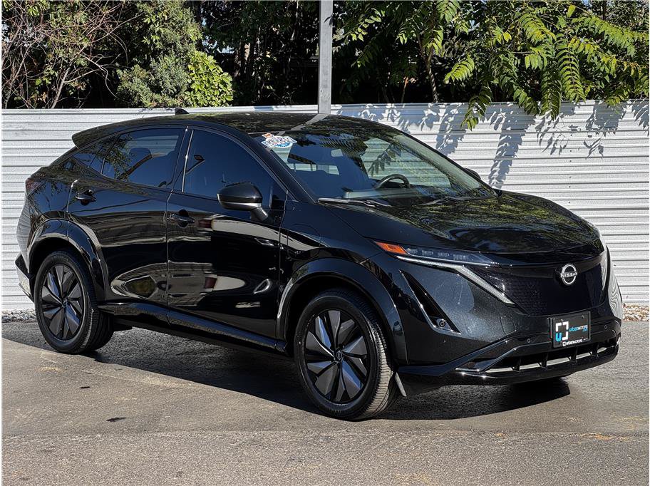 Used 2024 Nissan Ariya AWD image 6
