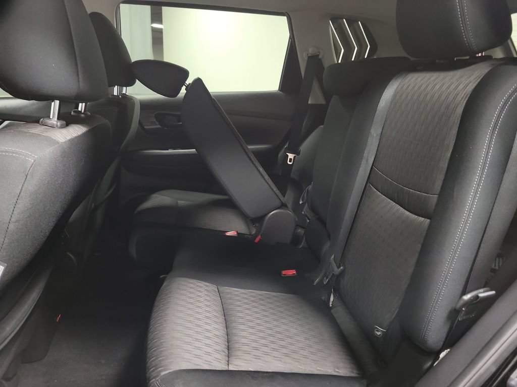 Used 2020 Nissan Rogue S AWD/4WD image 27