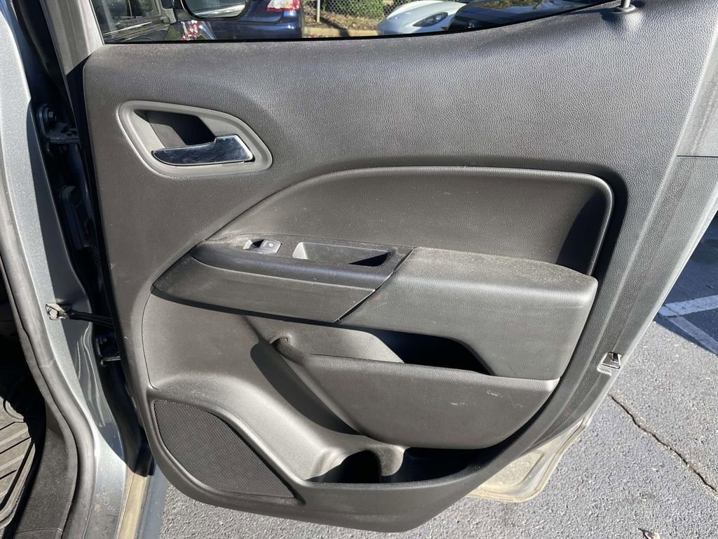 Used 2019 Chevrolet Colorado LT w/ LT Convenience Package image 44