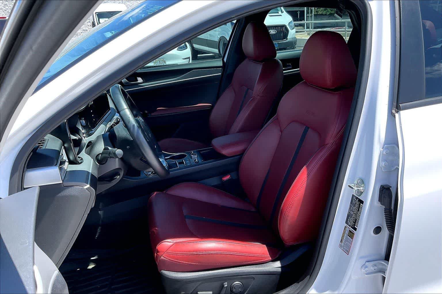 Used 2024 Kia K5 GT-Line w/ GT-Line Premium Package FWD image 11