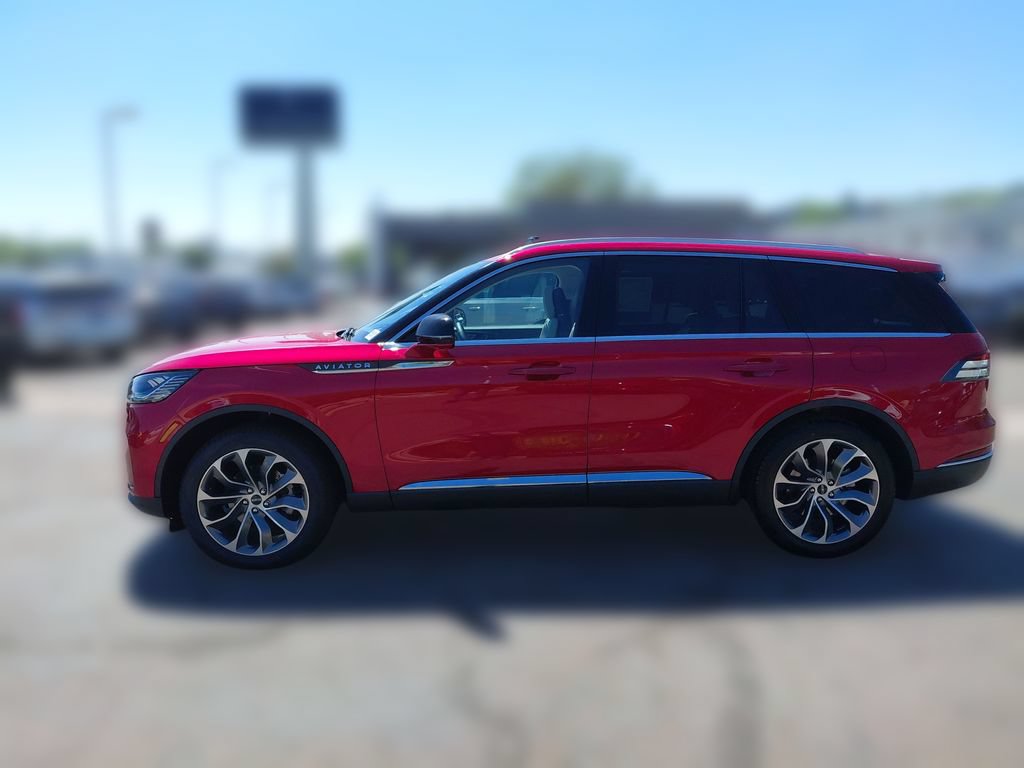 New 2026 Lincoln Aviator Reserve w/ Luxury Package AWD/4WD image 5