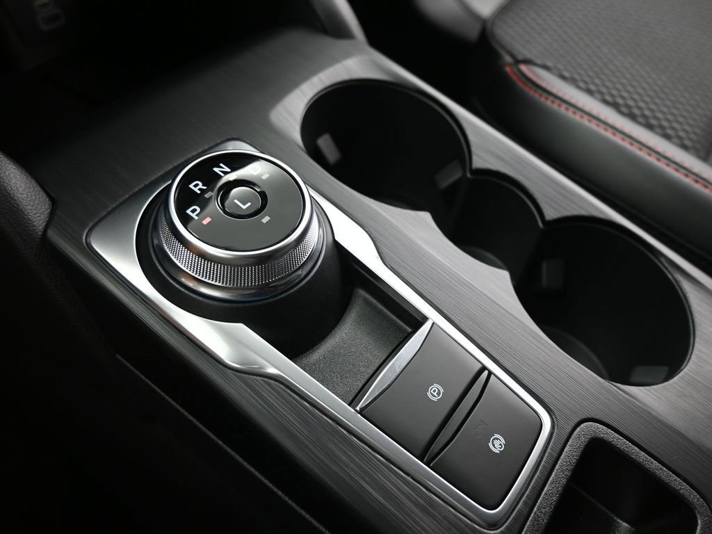 New 2025 Ford Escape ST-Line w/ Equipment Group 301A image 16