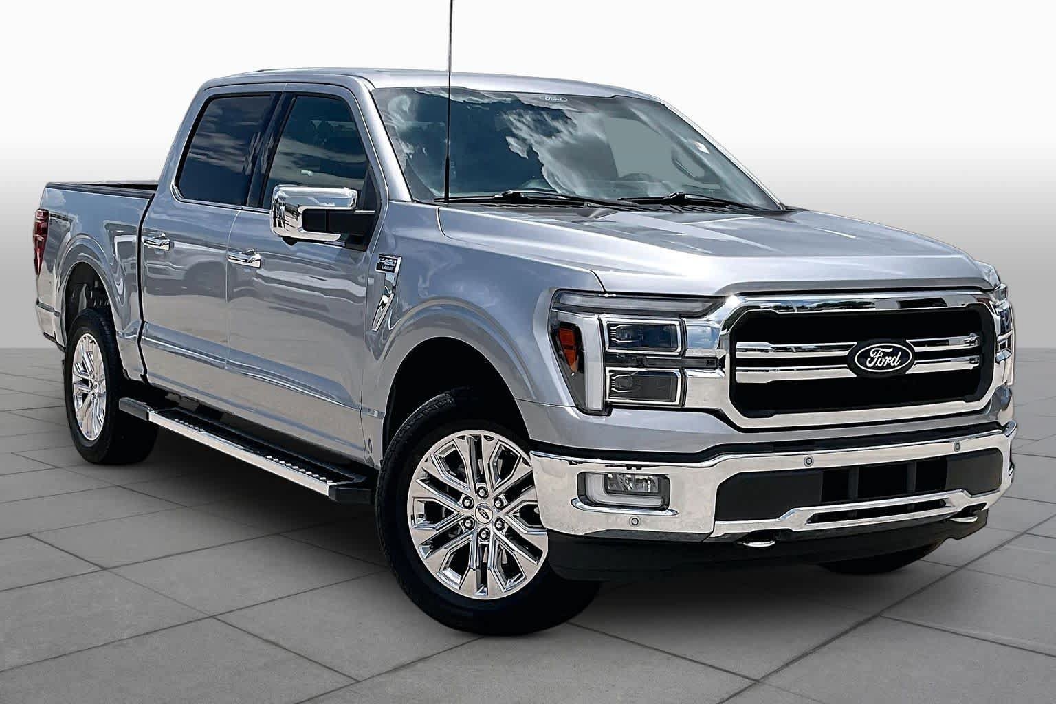 Used 2024 Ford F150 Lariat w/ Equipment Group 502A High AWD/4WD image 3